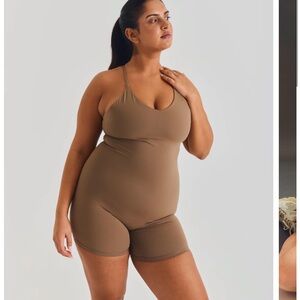 Women's Seamless brown one piece